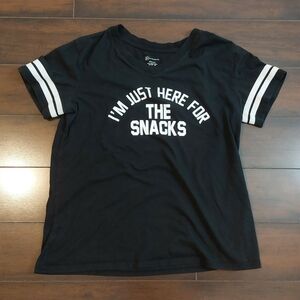 Last Chance No Boundaries Snacks Black Baseball Tee w/ White Stripes Size Small